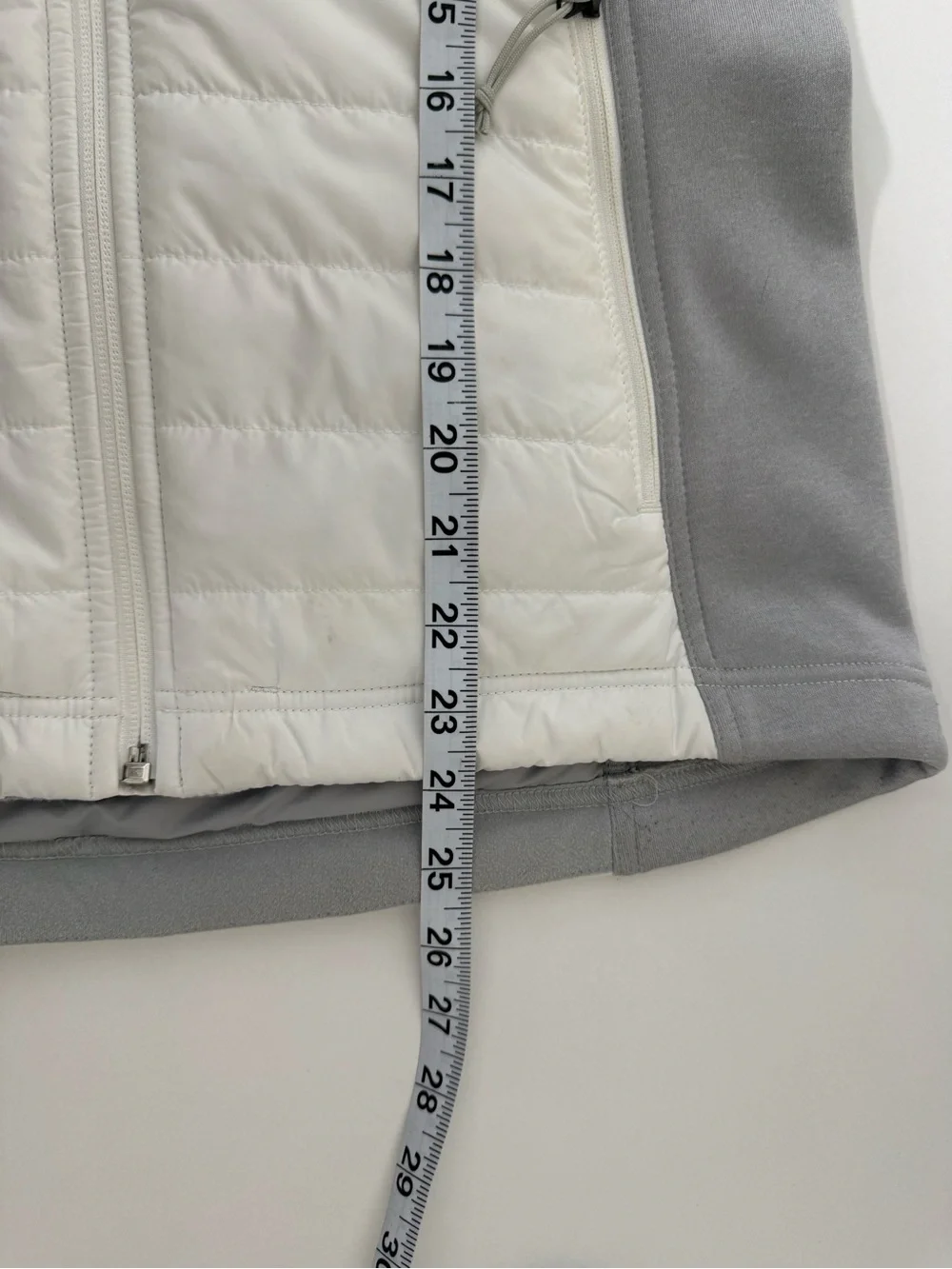 The North Face Mashup Insulated Jacket White Gray Full Zip Puffer Medium Women’s